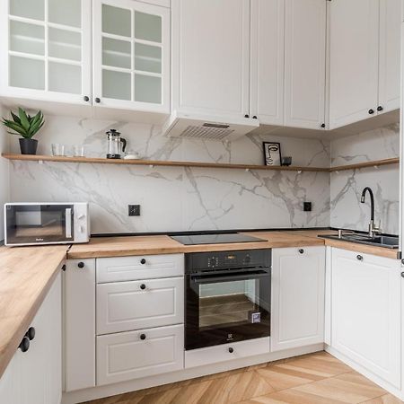 غدانسك Flatbook - Old Town Apartments Ogarna المظهر الخارجي الصورة